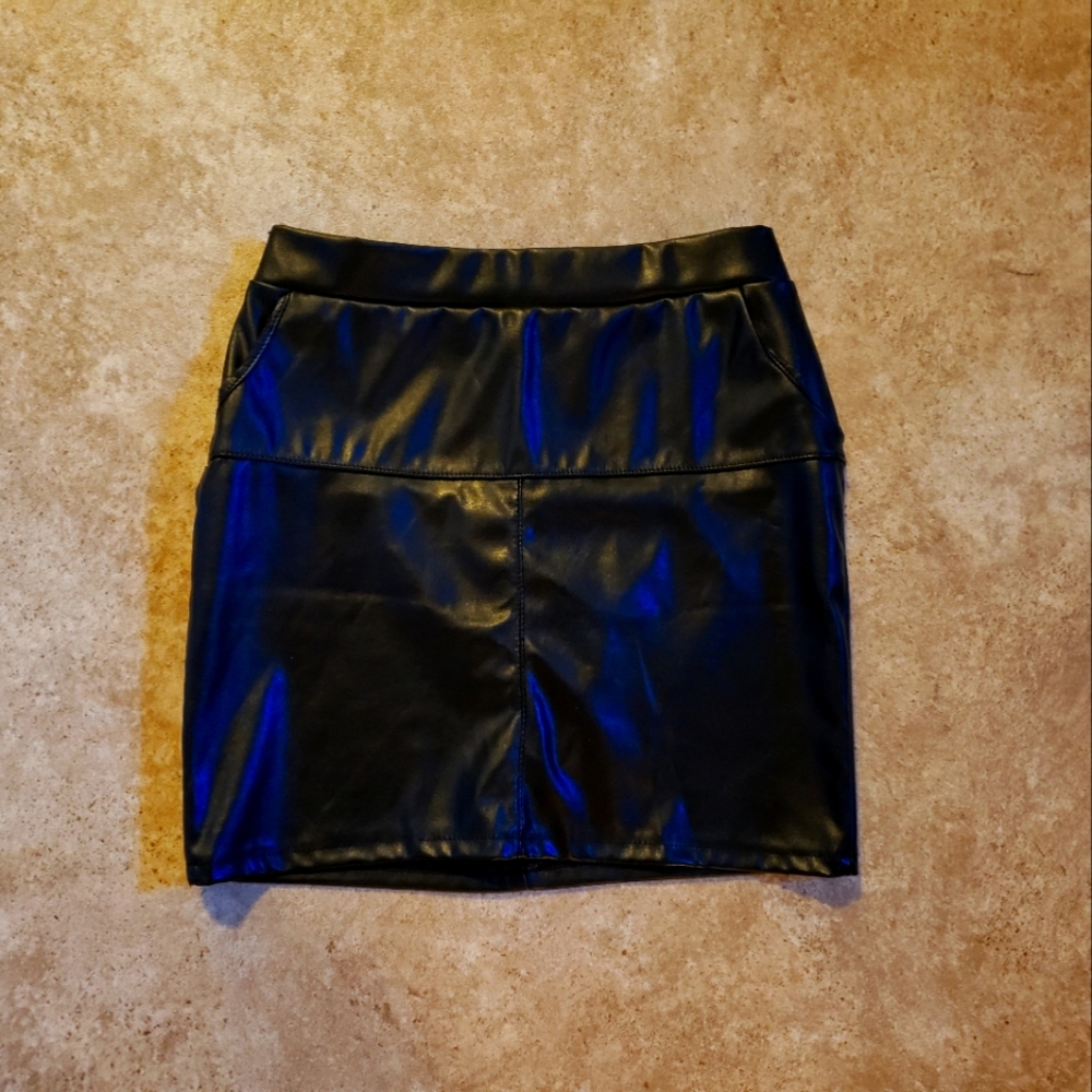Windsor Faux Leather Skirt